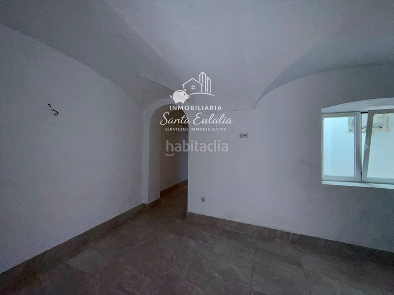 Foto a69b1706-baf8-4e5c-a54a-71fa891df63f. Casa amb calefacció a Centro Mérida