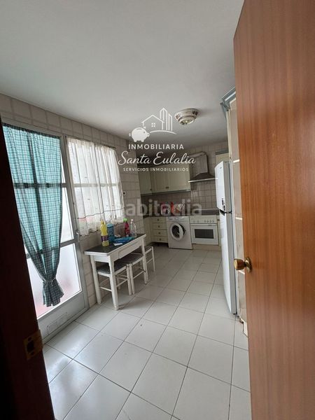 Foto a8d02529-98f1-40c8-b07f-fa1d1ef0d6b2. Pis amb calefacció aparcament a Centro Mérida