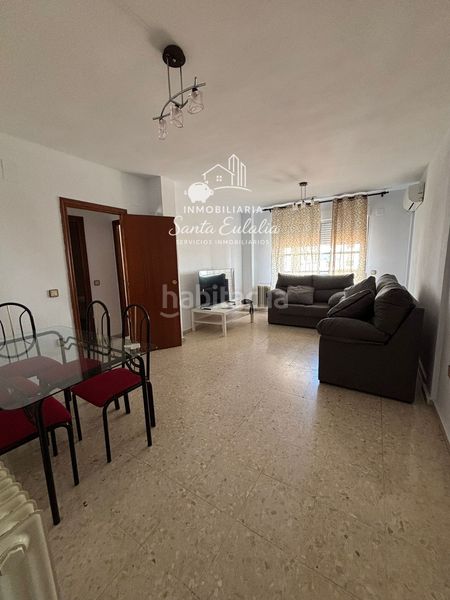 Foto eee0c8d7-7494-4c5f-9514-68ee9ce9b023. Pis amb calefacció aparcament a Centro Mérida