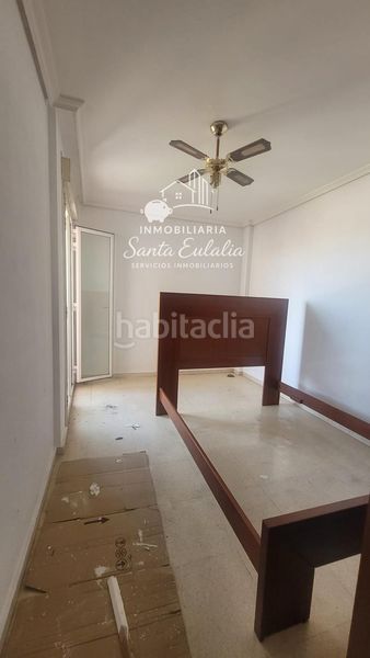Foto 1de5b974-abde-4a9f-a403-75252105dbb7. Pis amb calefacció aparcament a Oeste Mérida