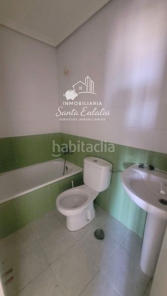 Foto 6a968383-a509-4083-8e76-714648365ac5. Pis amb calefacció aparcament a Oeste Mérida