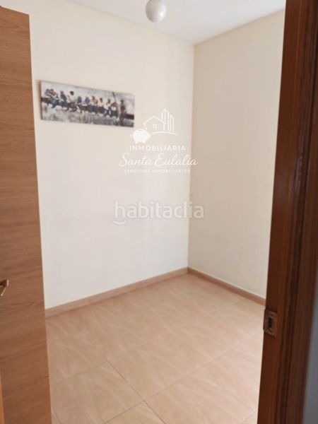 Foto ba8ba4e0-bf13-4bc5-9a4c-66224c3f41c1. Apartament amb calefacció a Este Mérida