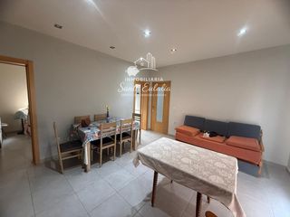 Etagenwohnung in Este. En mérida