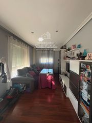 Piso  Acebo. Pisazo muy bonito y acogedor
