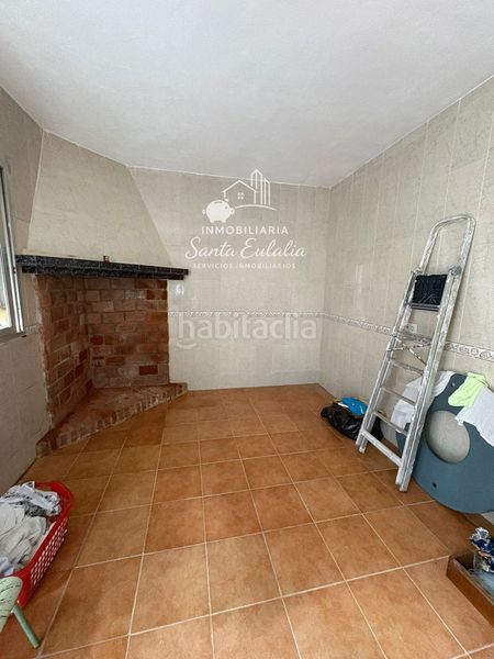 Foto d65381e3-63a2-47d2-8967-fda5bb6234cb. Casa adossada a Calamonte