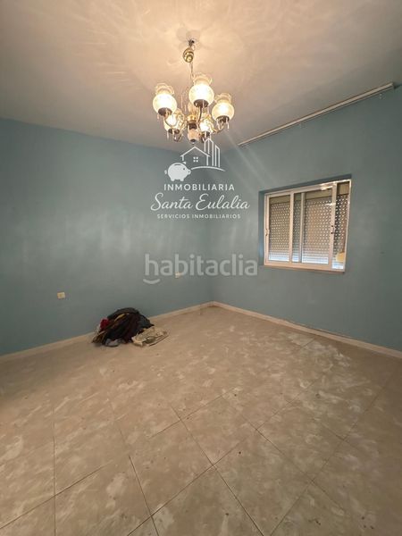 Foto 4279755d-4cb5-4904-8832-91a0a75fa4f2. Casa amb calefacció a Centro Mérida