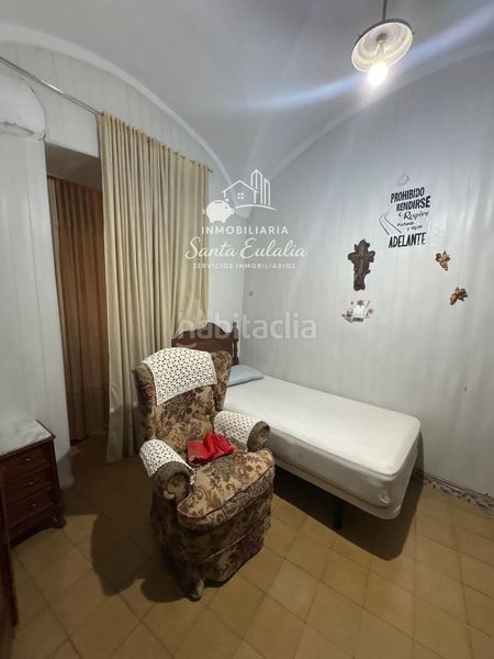 Foto 68a20f44-1aa0-4862-8841-5baad340f753. Casa amb calefacció a Centro Mérida