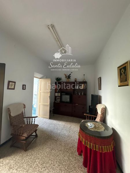 Foto b3c37e64-e4f4-4787-8c75-396a760cc48d. Casa amb calefacció a Centro Mérida