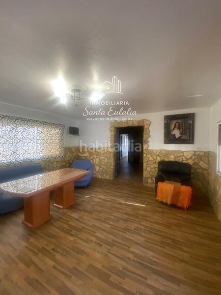 Foto e816a81d-23b7-43f7-b501-9693587dc09a. Casa a Valverde de Mérida