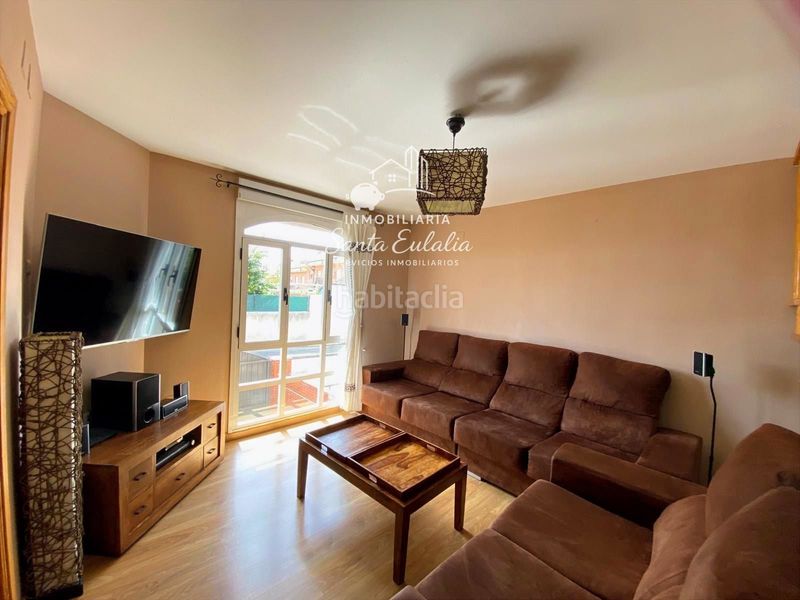 Foto 6bd55099-284a-4c17-a6d2-e4d9a1e24f95. Casa adossada amb calefacció aparcament a Norte Mérida
