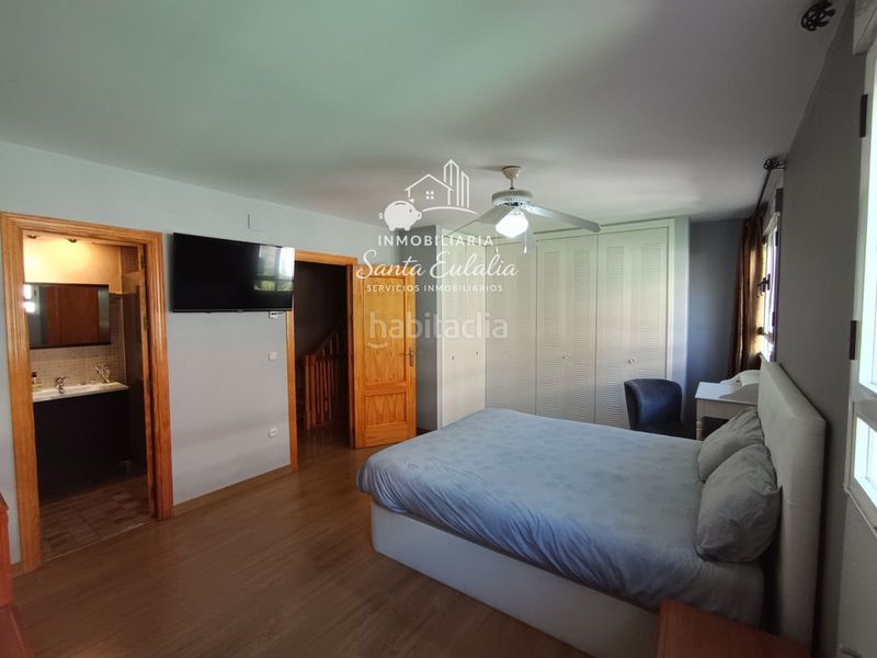 Foto d250de89-c086-455f-b380-f671eb2ee244. Casa adossada amb calefacció aparcament a Norte Mérida