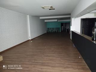 Lloguer Local Comercial a Carrer de cervantes 30. Local en alquiler centro de rubí