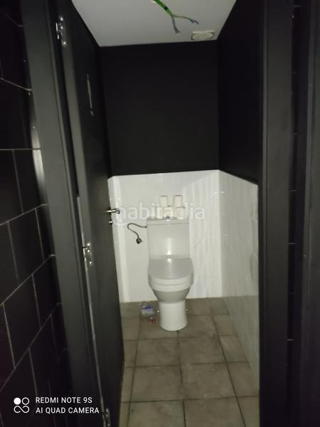 Foto 0c1e5fc3-763c-437a-97bd-d5f959ce23b6. Lloguer local comercial a carrer de cervantes 30 a Rubí
