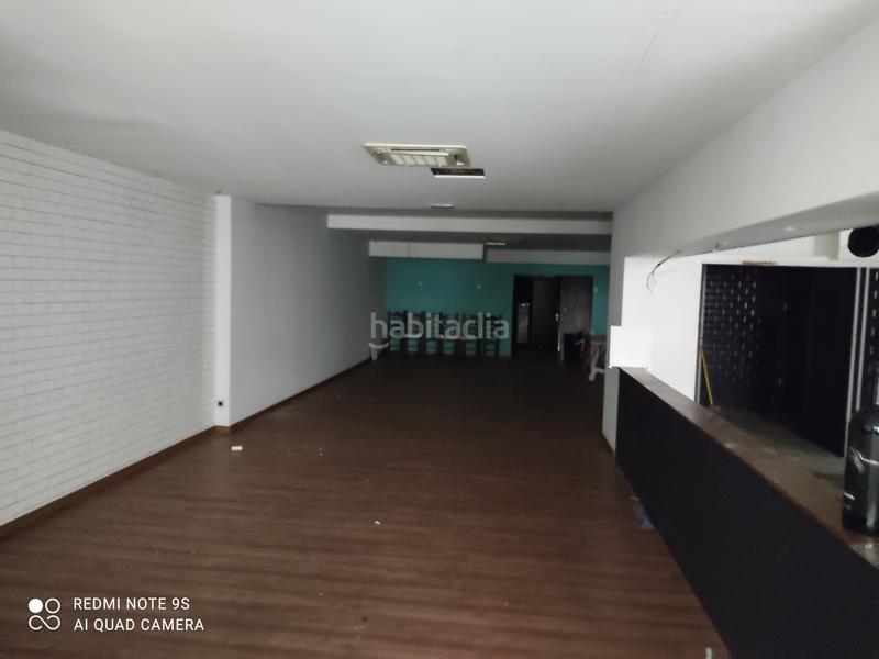 Foto 7616b21d-28f2-4187-8779-780ecd2df6a1. Lloguer local comercial a carrer de cervantes 30 a Rubí