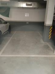 Parking coche en Carrer de sant sebastià 16. Aparcamiento