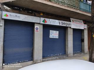 Lloguer Local Comercial  Carretera de sant cugat. Local en alquiler en rubí