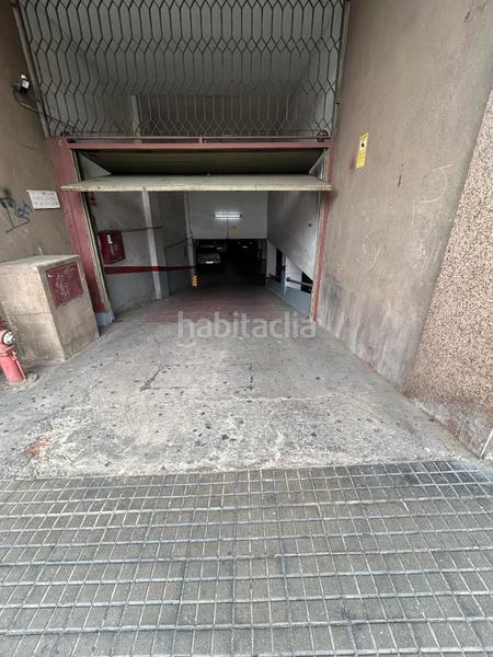 Foto f7a93987-b591-4813-b013-5a923635b221. Alquiler parking coche en carrer de magí ramentol 21 plaza en alquiler zona mercado en Rubí