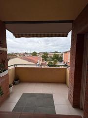 Appartement à Centre. Piso con plaza de aparcamiento y trastero en venta en el centro