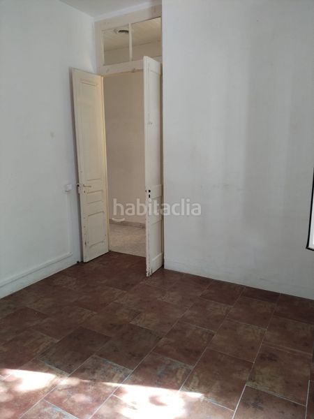 Foto 42a15591-daea-4939-a1ab-e0df204df897. Casa adossada amb xemeneia calefacció a Centre Rubí