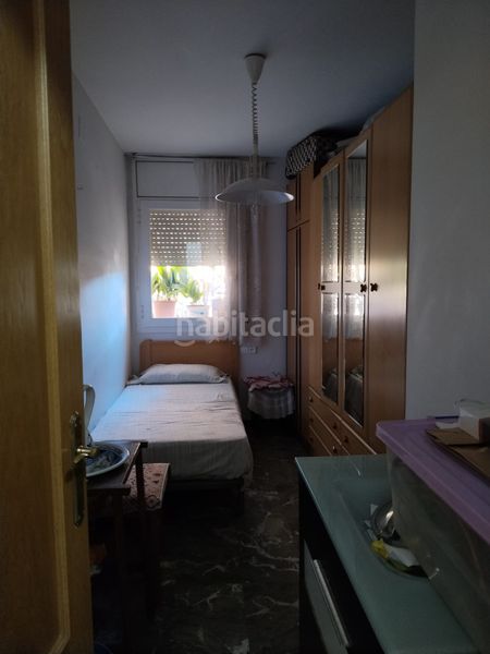 Foto 2e209f9f-1847-4510-bd9c-a5016a4696c9. Appartamento in carrer de la mare de déu de lourdes 53 in Rubí