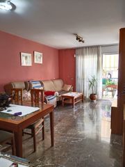 Appartement à Carrer de la mare de déu de lourdes 60. Piso en venta en can oriol