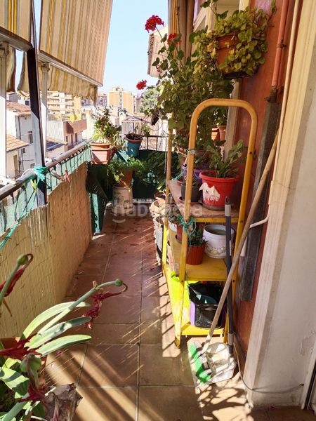 Foto e4a4b37b-6f5e-4a9e-b7d1-82e034b689e9. Appartamento in carrer de la mare de déu de lourdes 53 in Rubí