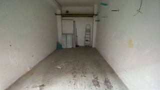 Affitto Posto auto in Carrer de la cerdanya 13. Plaza de aparcamiento en alquiler
