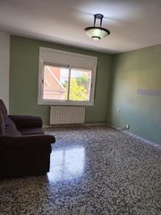 Piso en Ca n´Oriol. Piso de 2 habitaciones con calefacción en ca n’oriol, rubí