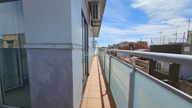 Foto 06bf44c9-f756-43b3-95ea-acece209ff4e. Pis amb calefacció aparcament a Segle XX Terrassa