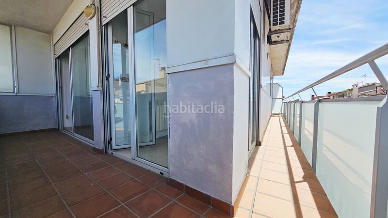 Foto 3537cc9f-8613-4c3d-b57d-3b82e9ce6923. Pis amb calefacció aparcament a Segle XX Terrassa