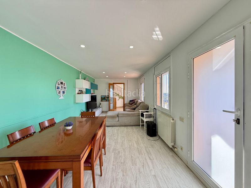 Foto e68acb62-6cbd-42fc-b577-fc2d48ec01bc. Xalet amb calefacció aparcament a Castellnou-Can Mir-Can Solà Rubí