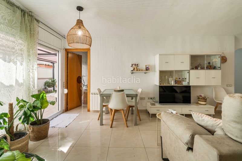 Foto f1128b72-e81e-481a-a74c-bd9dd51cbeab. Pis amb calefacció a Zona Nord Rubí