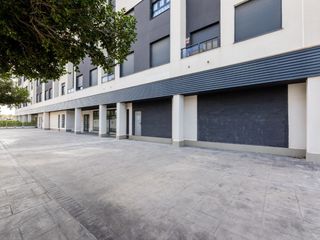 Gesch�ftsraum  Calle callosa d'en sarria. Local en bruto de 130 m en zona consolidada y con gran proyecci�
