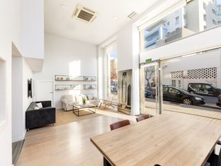 Gesch�ftsraum  Calle austria. Un espacio que eleva la imagen de tu empresa junto al c.c. medit