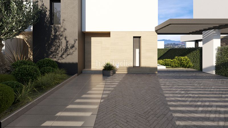 Foto b23f055b-4bc6-4a59-baa0-65a502f5dfea. Xalet amb aparcament piscina a Nueva Atalaya Estepona