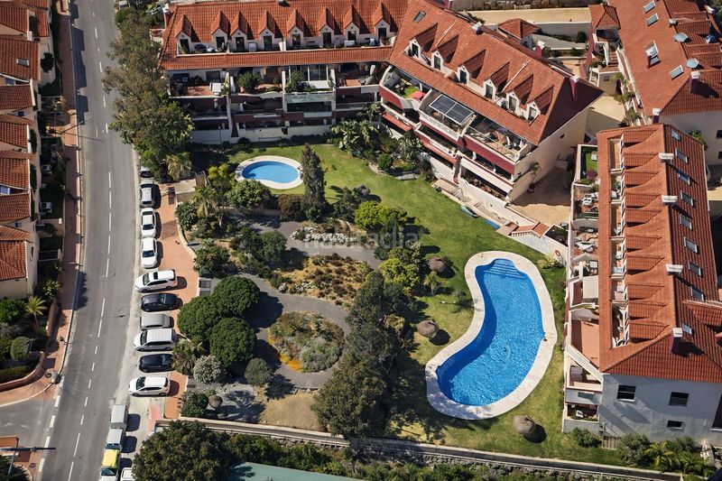 Foto 427b8abd-f24b-4ca3-9d31-587d2e42ff3d. Pis amb aparcament piscina a Zona Centro Comercial Torrequebrada Benalmádena