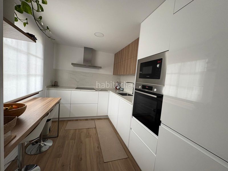 Foto 488104b6-03ab-40a3-bcd2-b485ddad50ee. Pis amb aparcament piscina a Zona Centro Comercial Torrequebrada Benalmádena