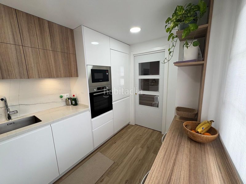 Foto 8c3e46c7-5863-4331-9a61-7f847ad5c6e1. Pis amb aparcament piscina a Zona Centro Comercial Torrequebrada Benalmádena