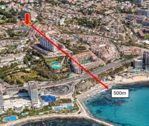 Foto c641b16e-c905-471e-956c-fc7e9baf6e28. Pis amb aparcament piscina a Zona Centro Comercial Torrequebrada Benalmádena