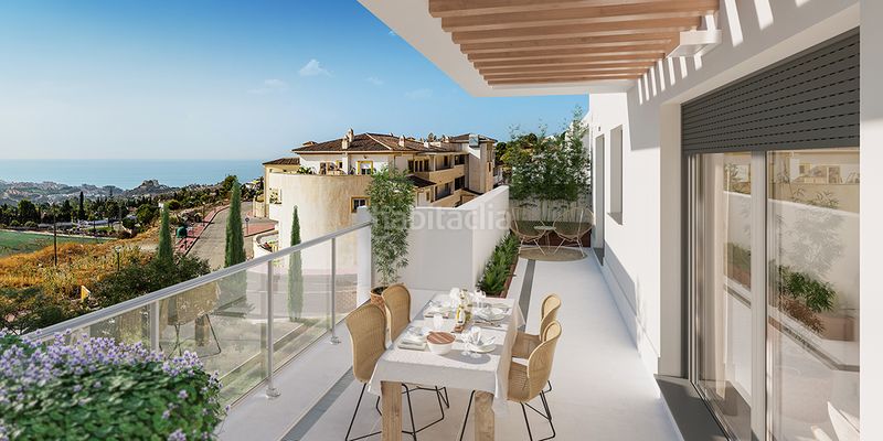 Foto 2bc6568f-10a5-44fc-9547-84ad837031cb. Pis amb aparcament piscina a Nueva Torrequebrada Benalmádena