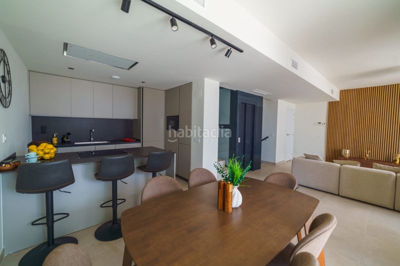 Foto 78a7d926-0e32-4ee5-8b52-bceba3bb5f93. Maison jumelée dans avenida rocas blancas 3 dans Montealto - Monterrey Benalmádena