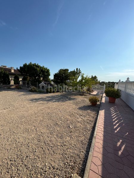 Foto eed68ec3-4b0d-49d9-86ca-779f6e93e05b. Chalet  partida las lomas en Albatera