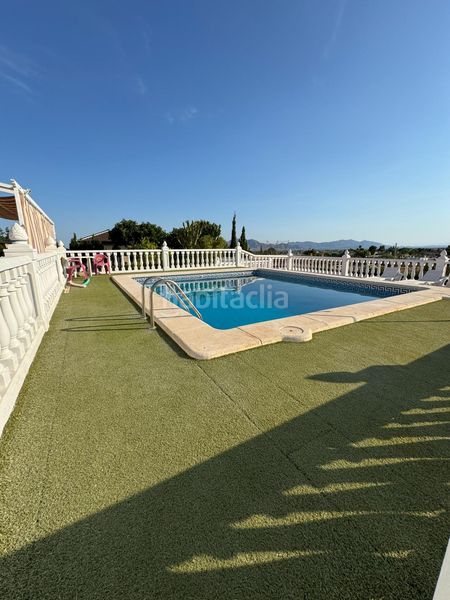 Foto f4630e6d-6135-4e1c-bf55-c9998943e411. Chalet  partida las lomas en Albatera