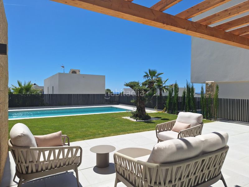 Foto 3a69d7d3-7172-4956-98b8-a77f5a22e356. Xalet amb aparcament piscina a Golf Bahía Finestrat