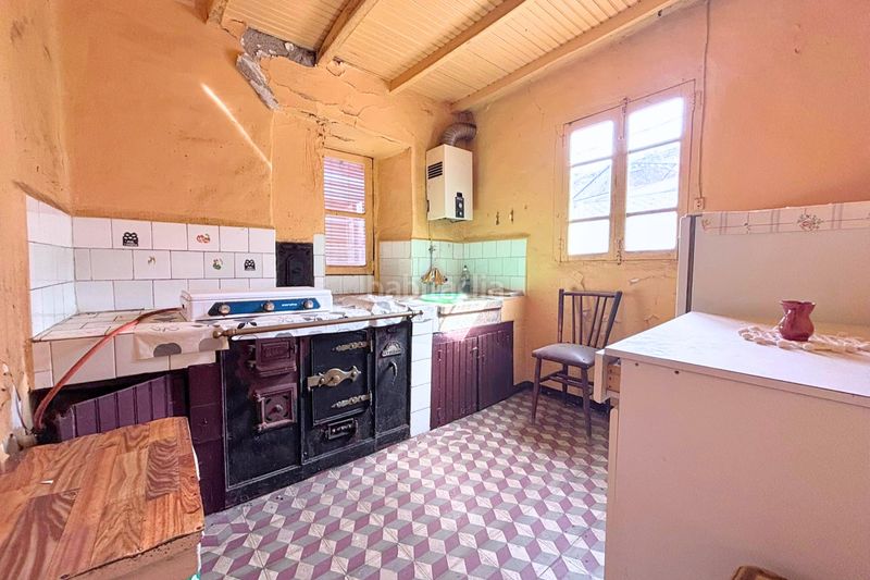 Foto 69f50b76-e250-4f58-aa97-0f96fdc24420. Casa a Petín