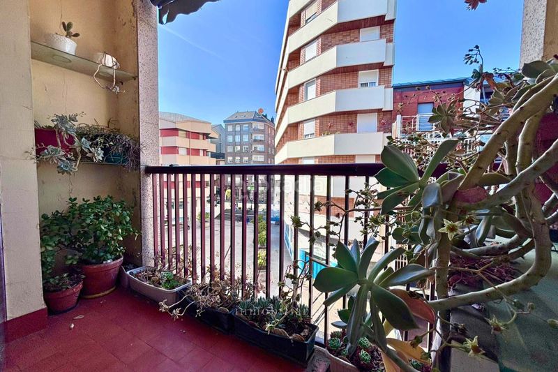 Foto 97a6001a-8a5a-46a1-afe9-c16eed0403d7. Pis a plaza príncipe de asturias 3 a Barco de Valdeorras (O)