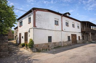 Casa  Lugar a portela. Casa con potencial de reforma en a portela, a 5 minutos de o bar
