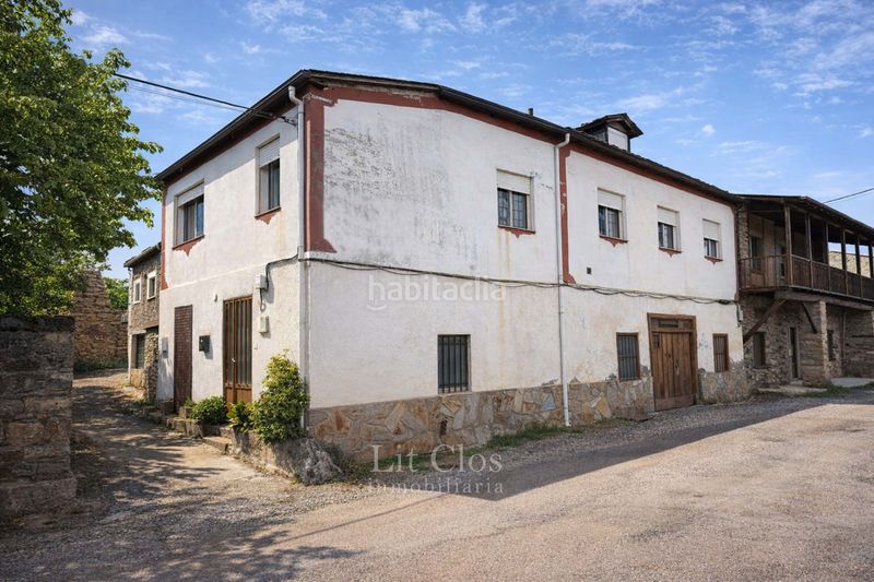 Foto c4fe7b0e-ab01-4e0f-b55f-69372f5c428b. Casa a Vilamartín de Valdeorras