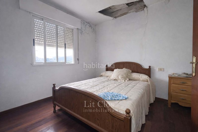 Foto fe90e54d-0110-42f4-b8da-e56ed52bff31. Casa a Vilamartín de Valdeorras