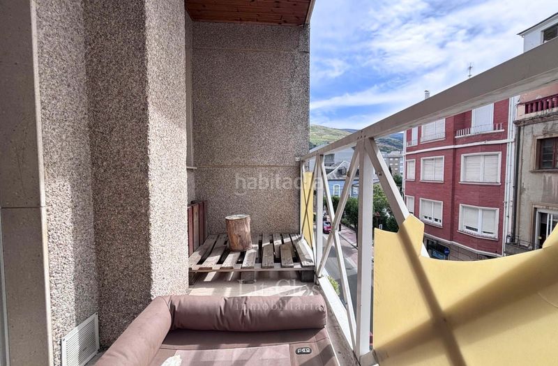 Foto f1498892-f74e-4c4b-9a08-e2d60999917c. Pis amb calefacció aparcament a Barco de Valdeorras (O)